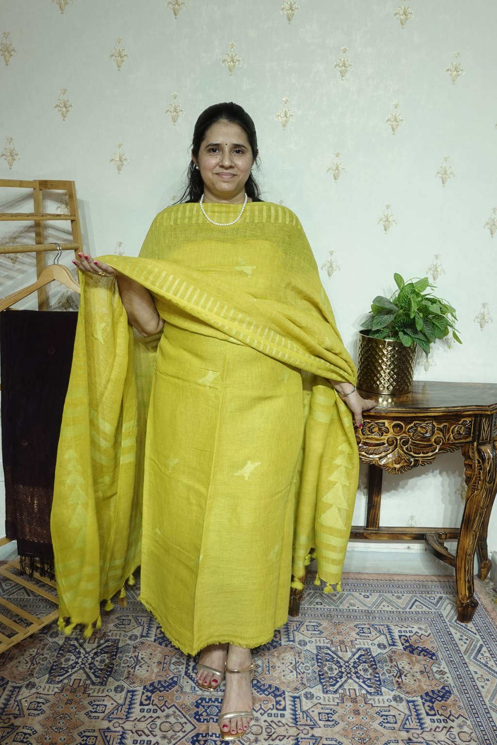 Jayshree Linen jamdani with Thread weaving  Dupatta -2pc