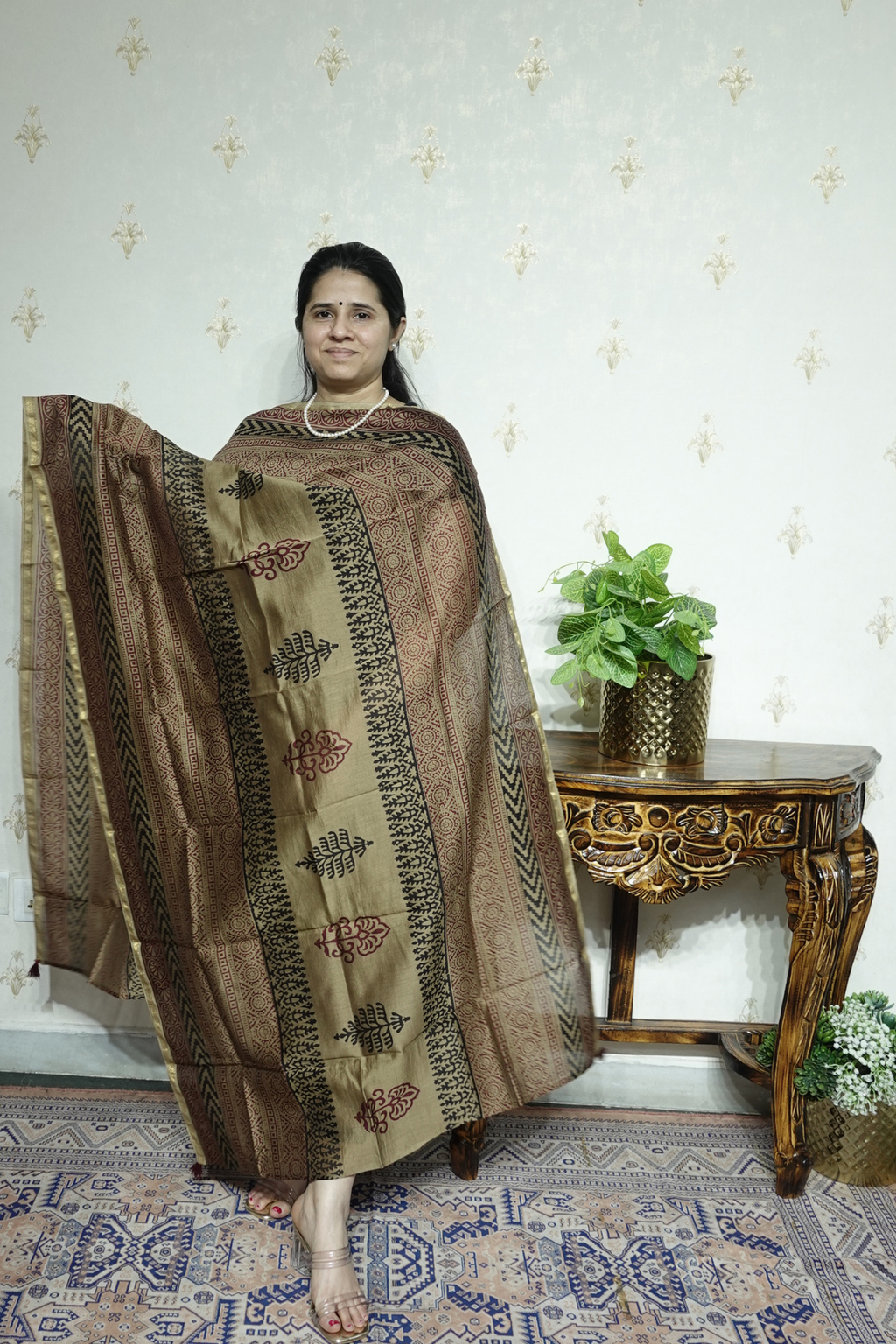 Maheshwari Silk - 40 Gm