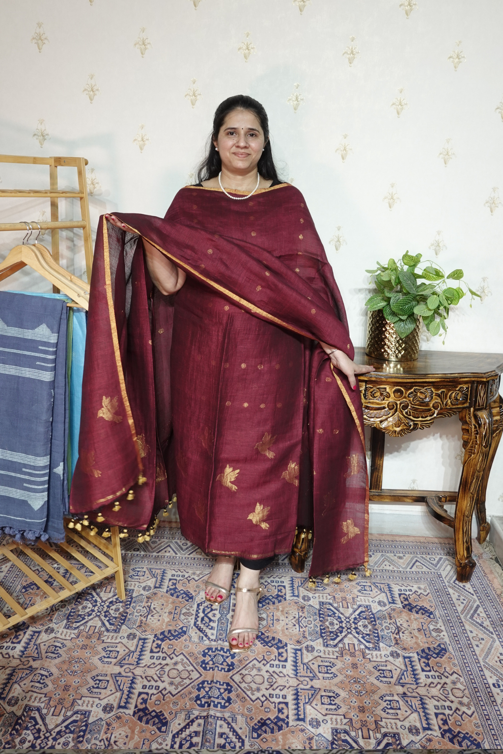 Jayshree Linen Jamdani with Banarsi Weaving-2pc