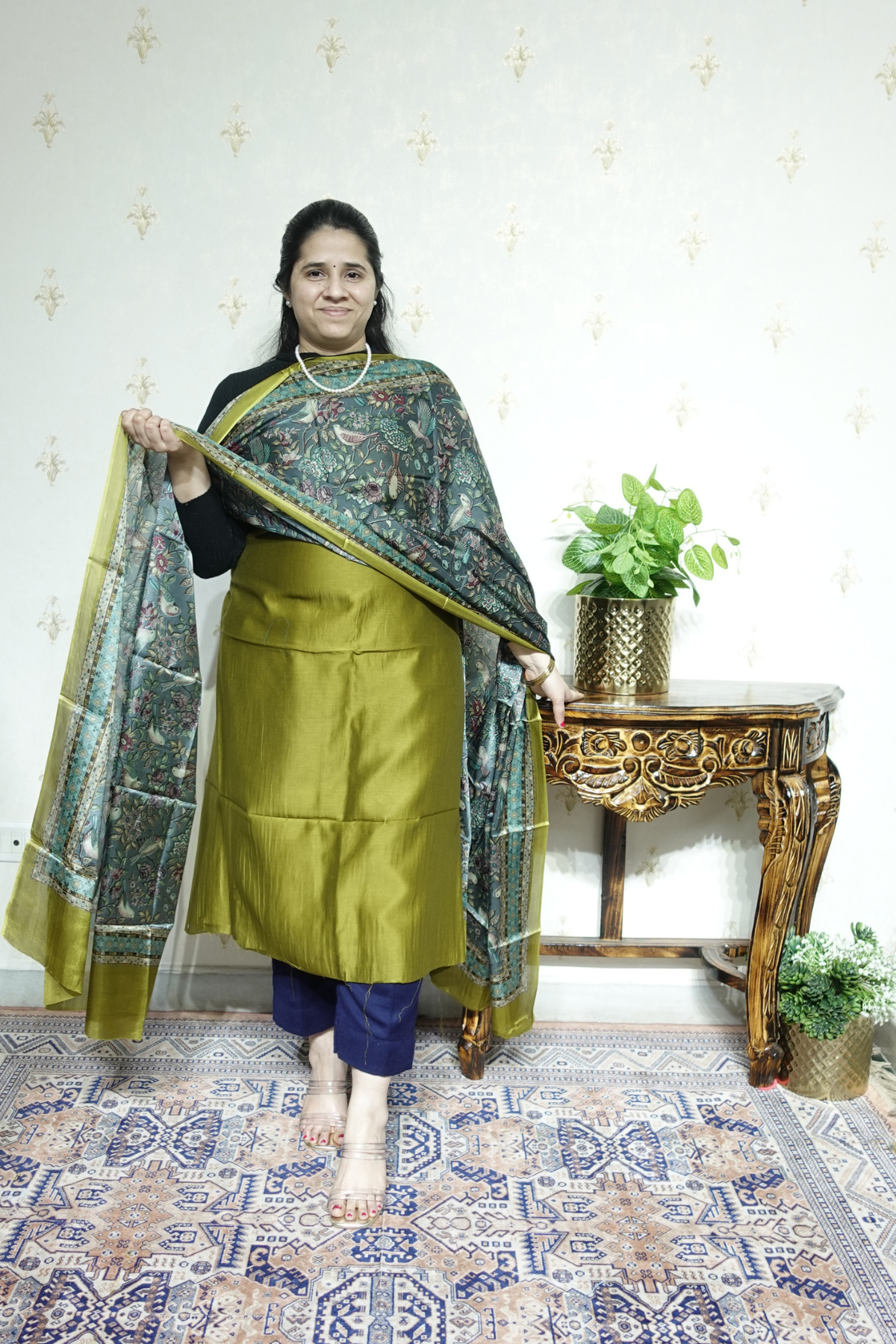 Maheshwari Silk with Tabby Dupatta
