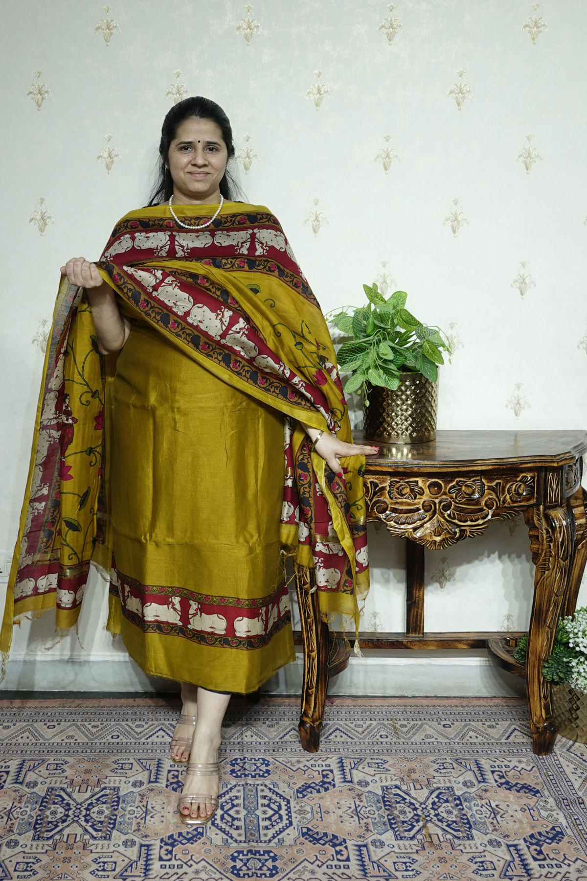 Maheshwari Silk - 40 Gm