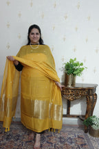 Mulchanderi Elegance: Tissue Border with Banarasi Weave