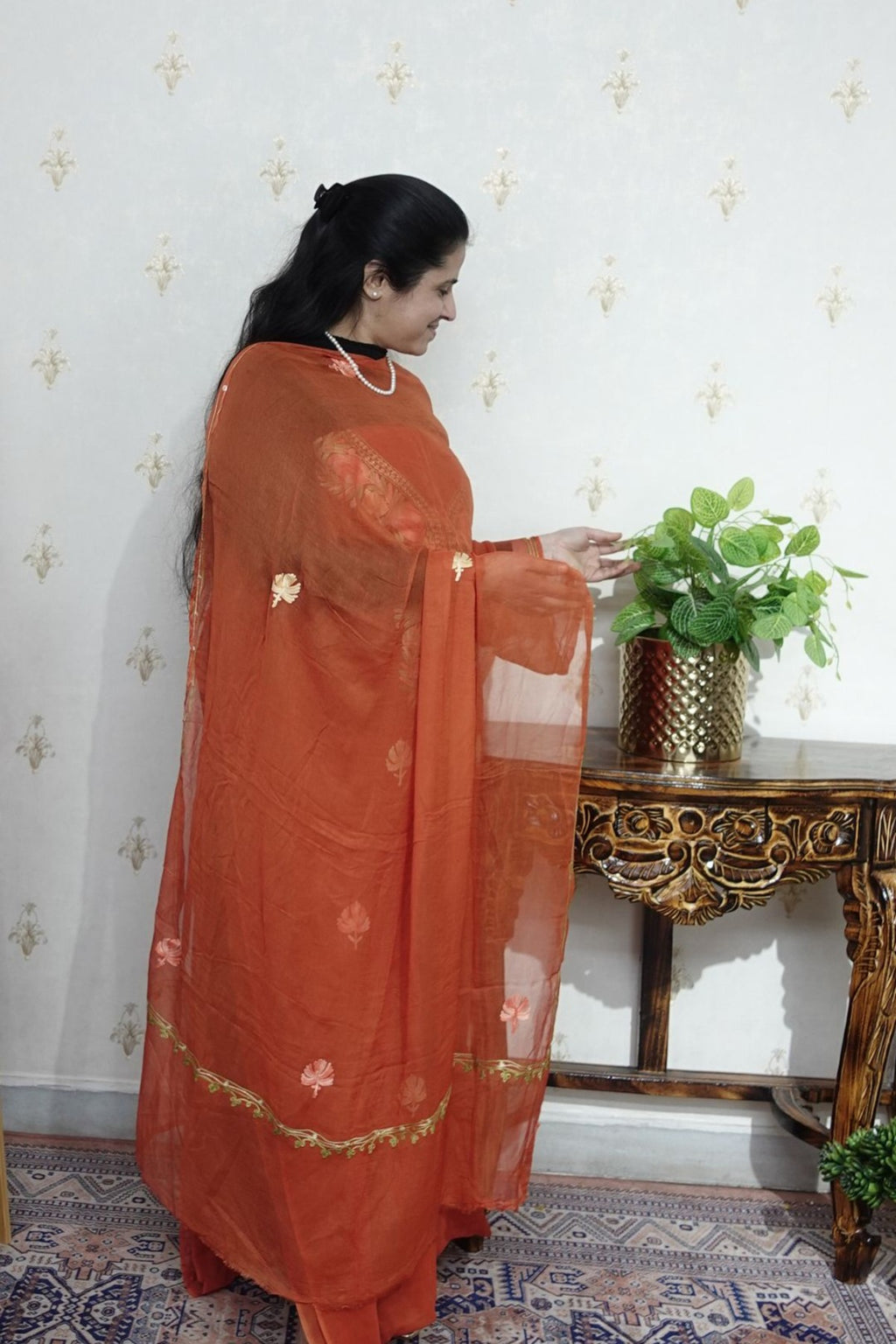 Kashmiri Georgette with Aari work