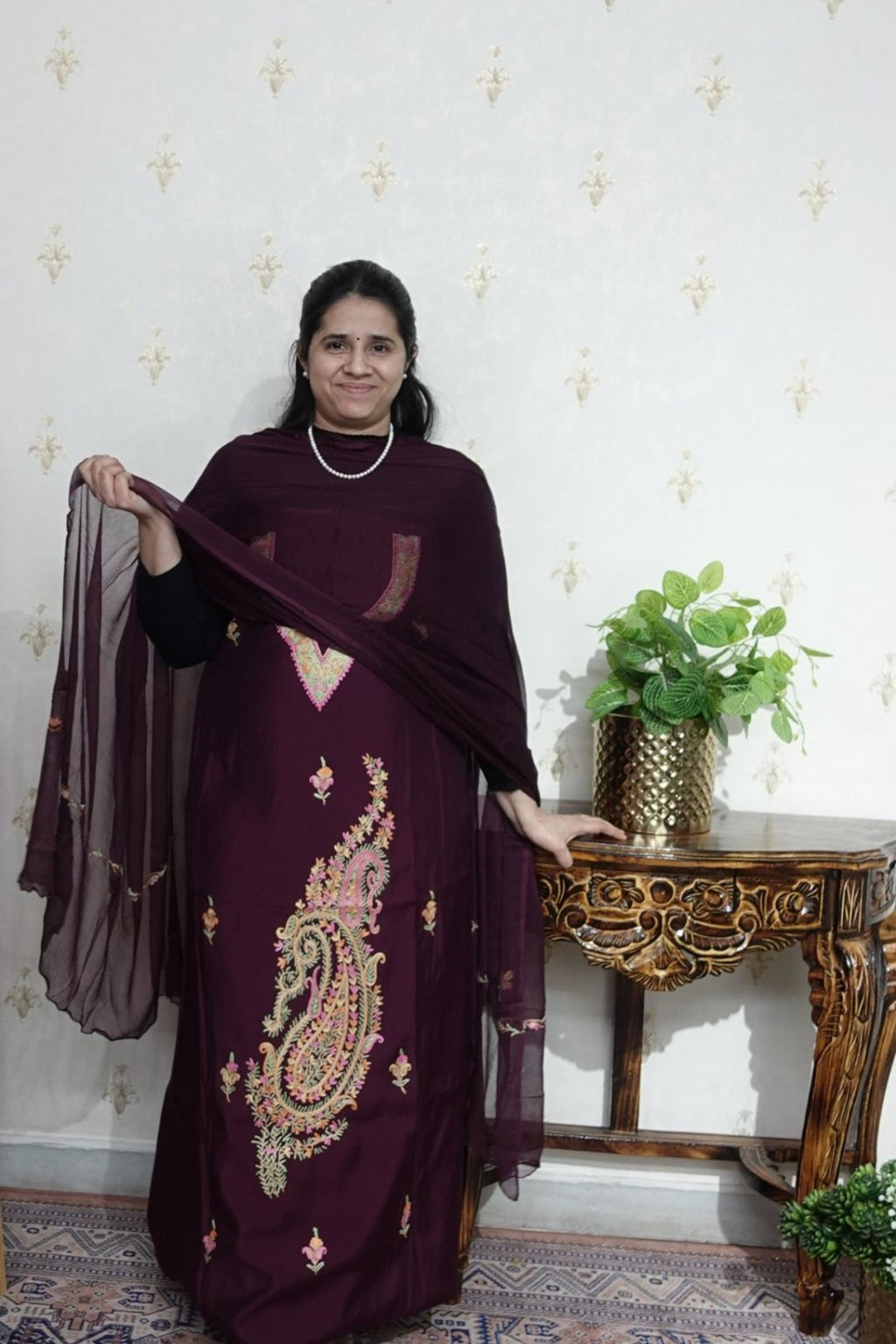Kashmiri Cotton Muslin with Aari work