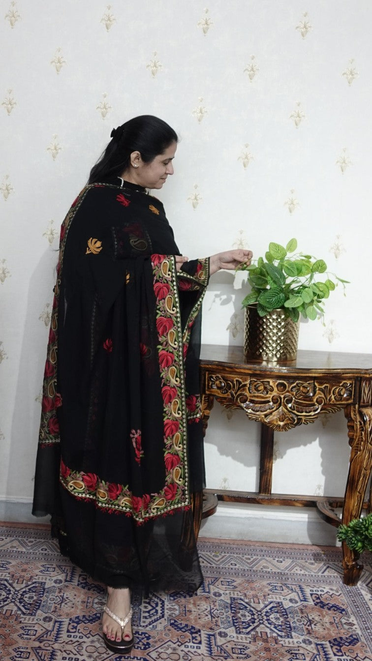 Kashmiri Georgette with Aari work