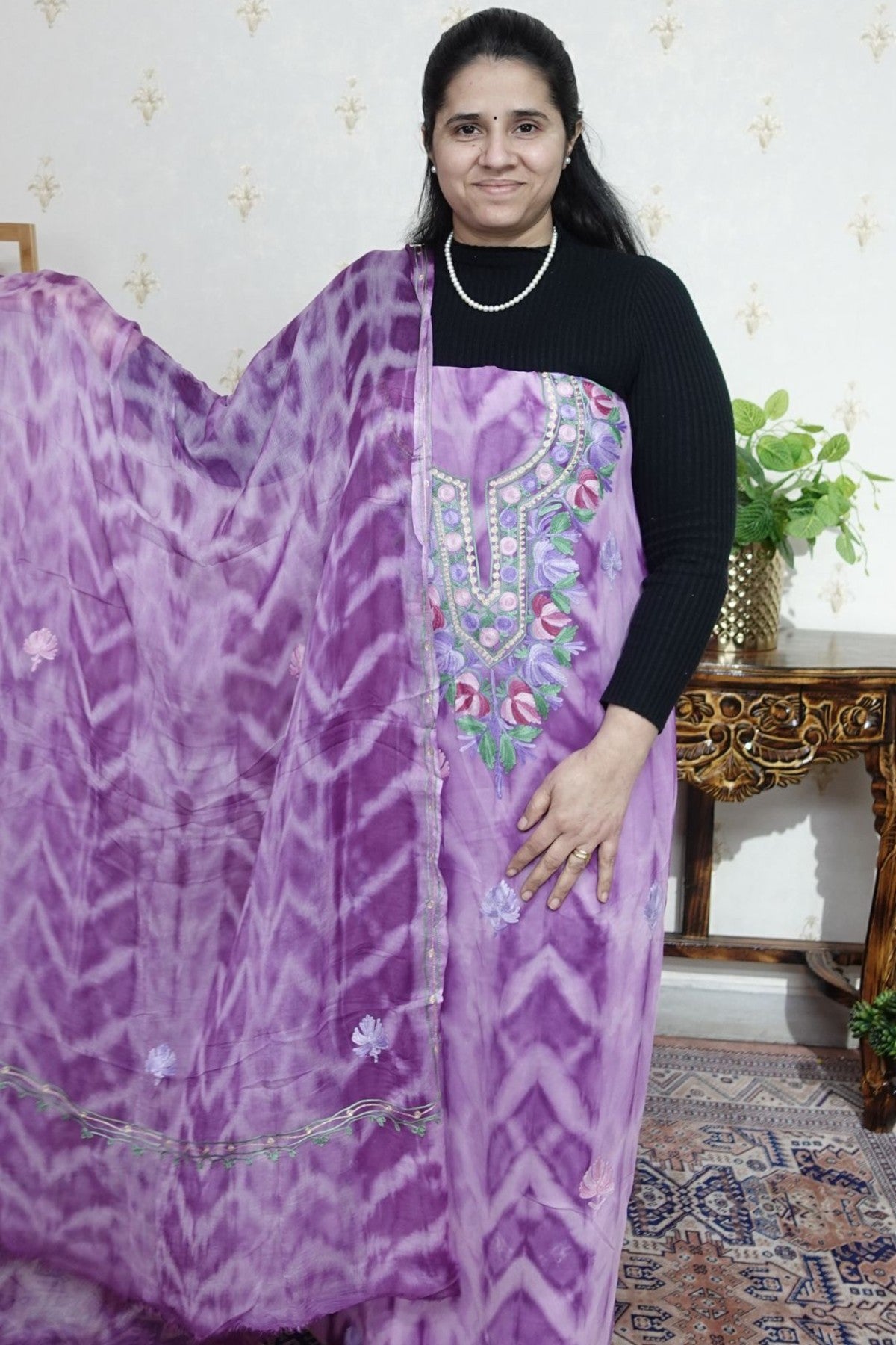 Kashmiri Georgette with Aari work