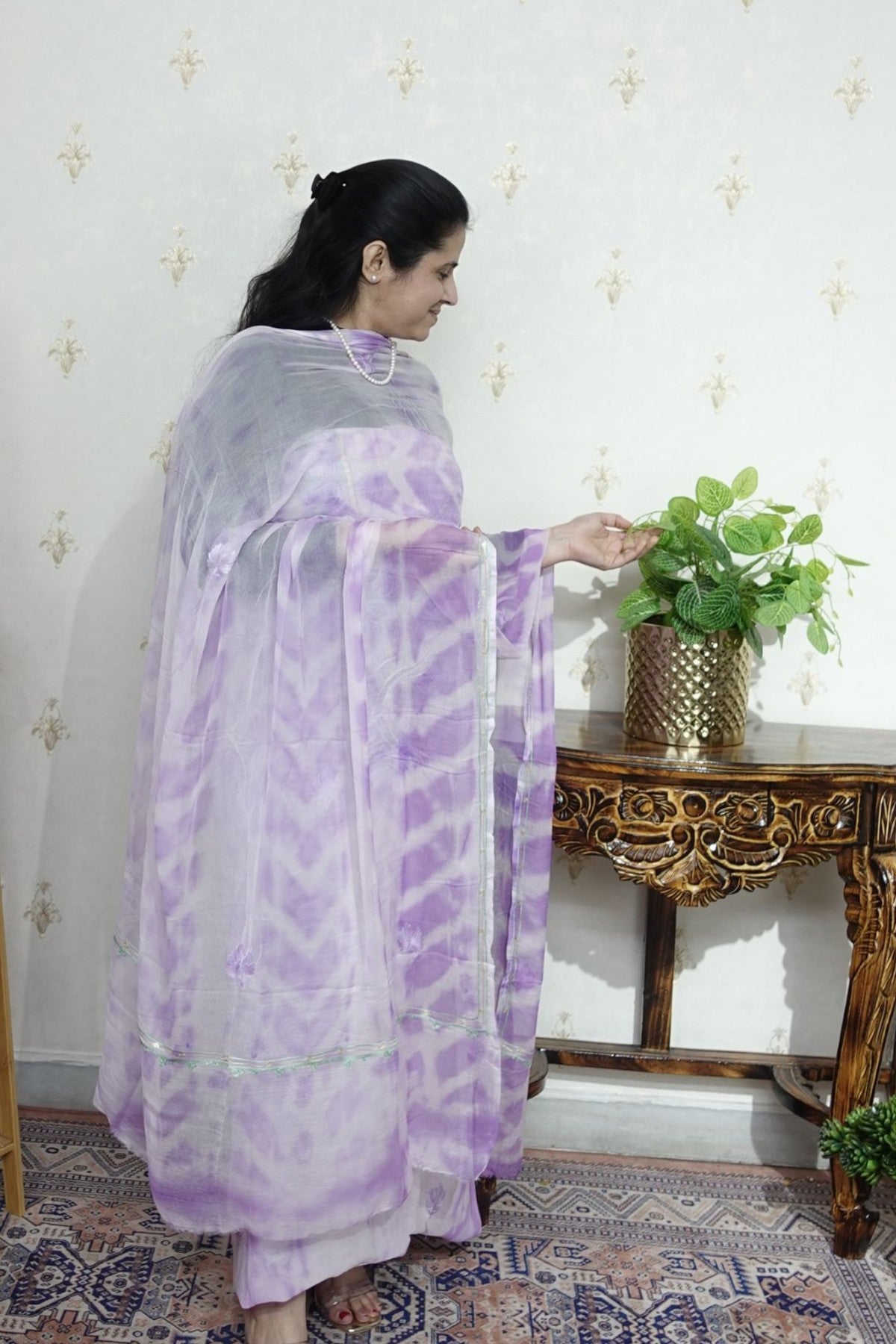 Kashmiri Georgette with Aari work