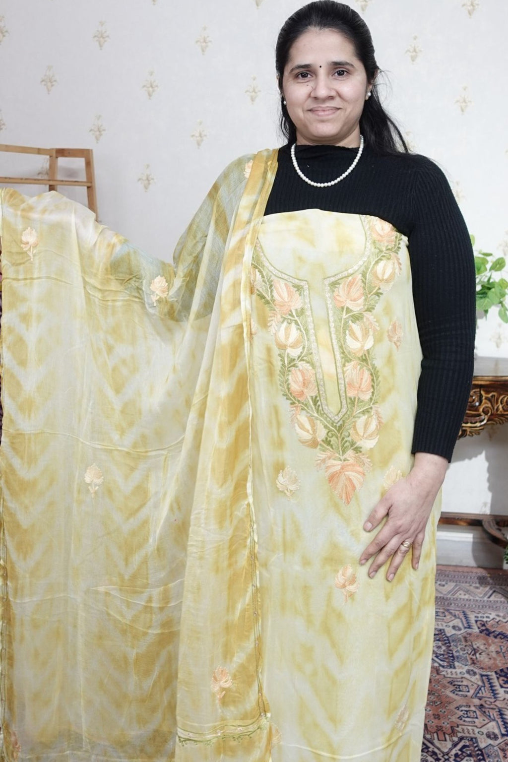 Kashmiri Georgette with Aari work