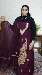 Kashmiri Cotton Muslin with Aari work