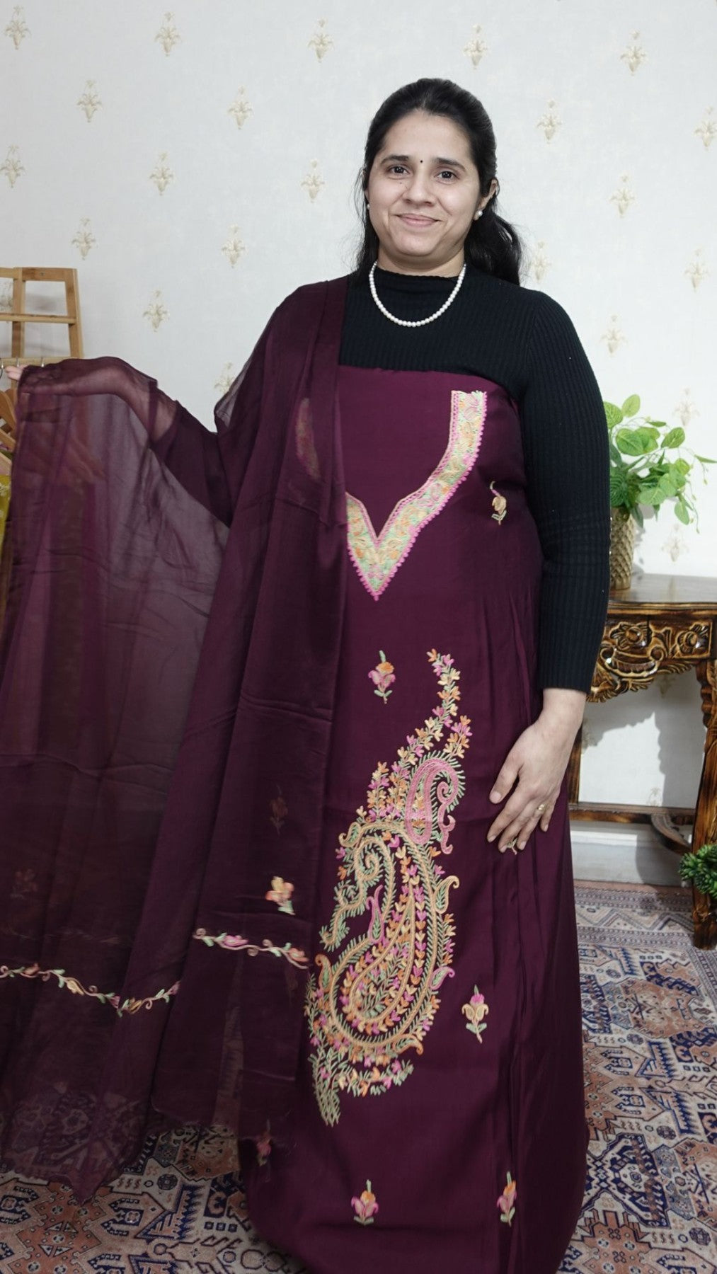 Kashmiri Cotton Muslin with Aari work