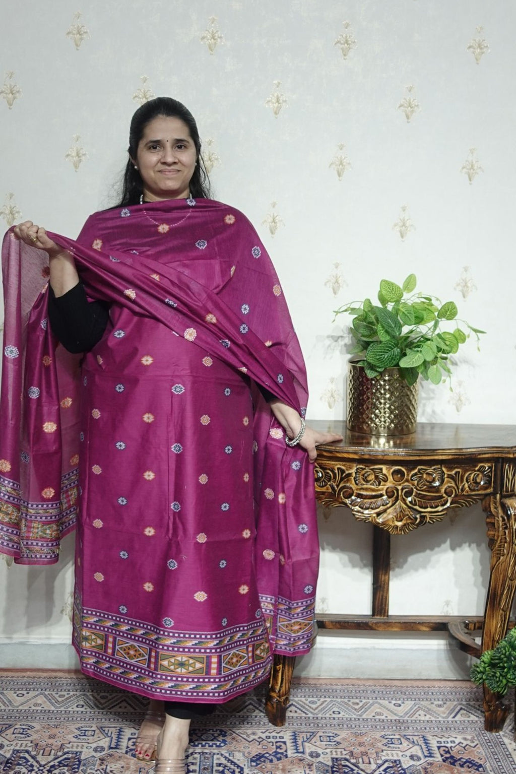 Jamdani- Moonga Cotton with Kullu Patti Weaving