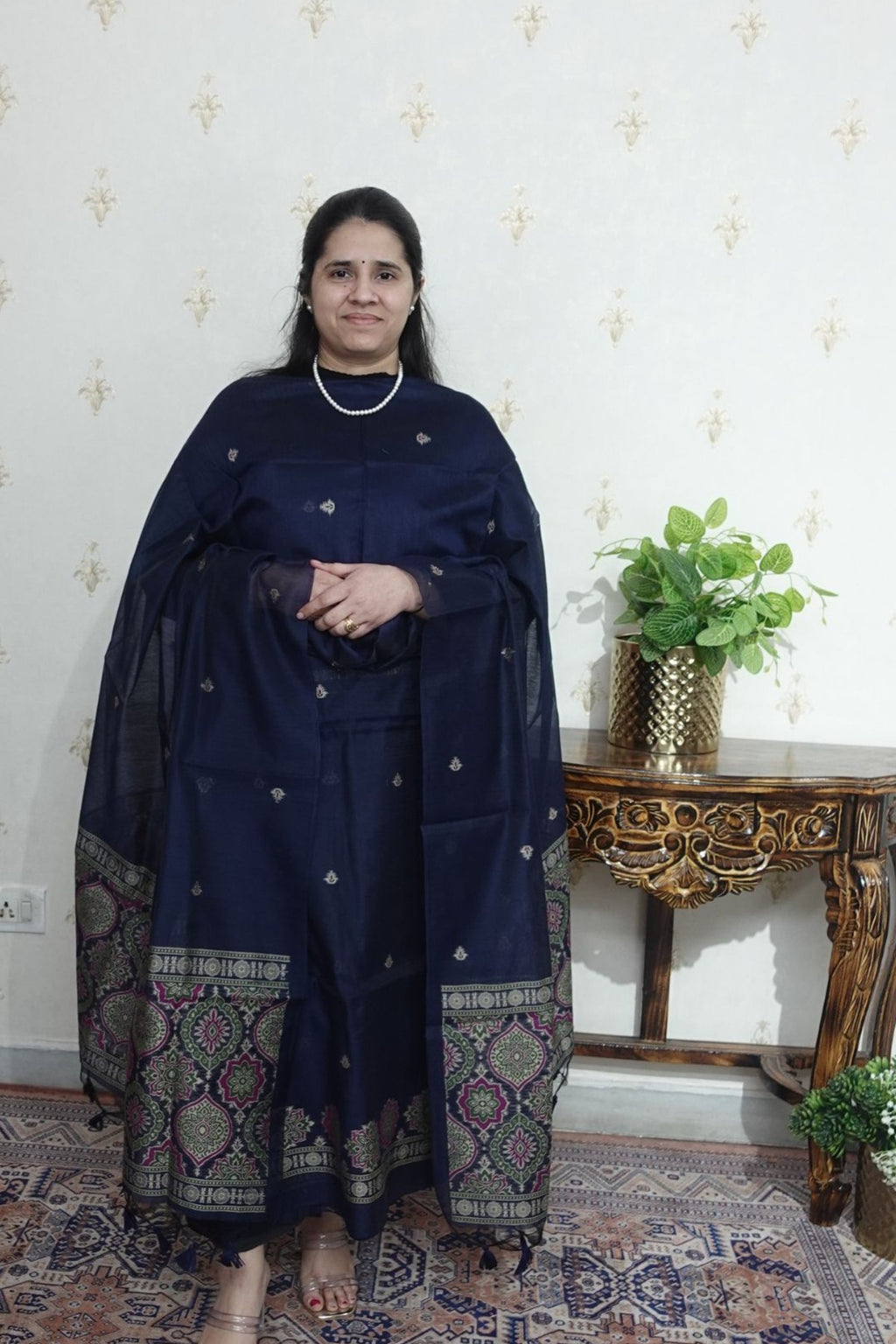 Jamdani- Moonga Cotton with Ajrakh Motifs Weaving