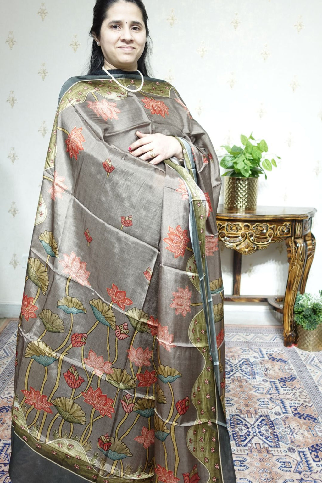 Maheshwari Silk with Tabby Dupatta