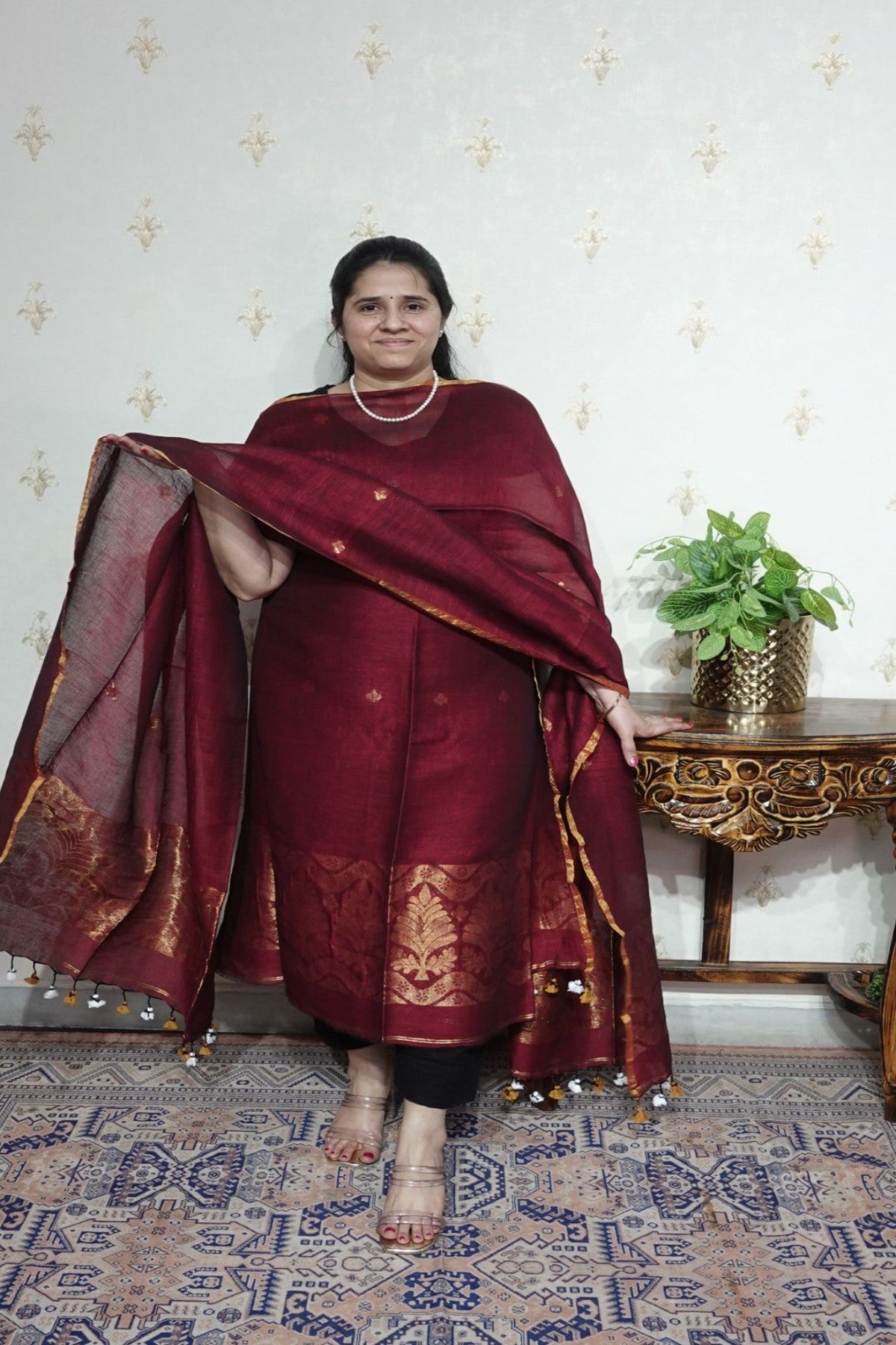 Jayshree Linen jamdani -2pc