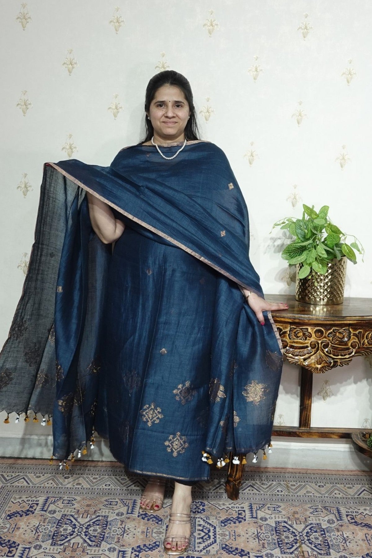 Jayshree Linen jamdani -2pc