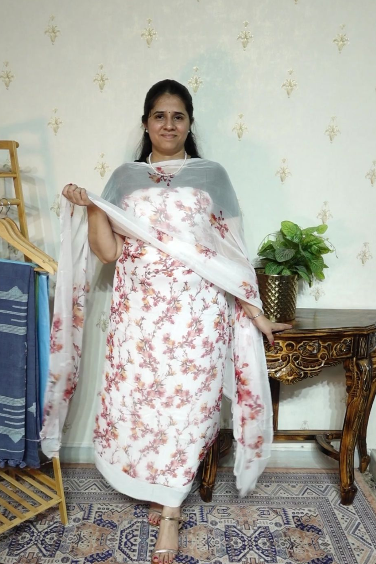 Floral Print on Chiffon with Chiffon Dupatta and Crape bottom