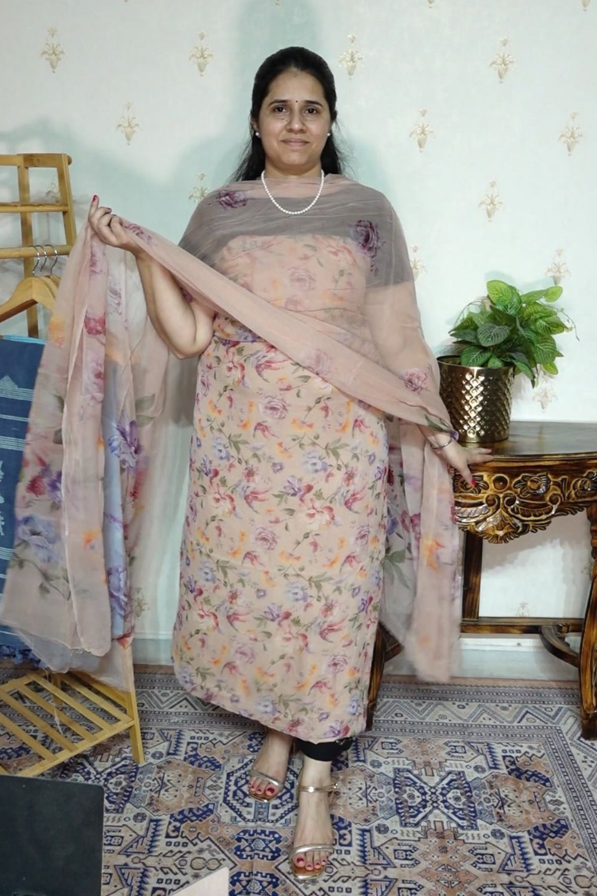 Floral Print on Chiffon with Chiffon Dupatta and Crape bottom
