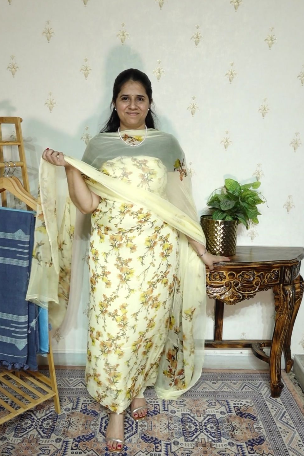 Floral Print on Chiffon with Chiffon Dupatta and Crape bottom