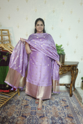Pure Mul Elegance: Banarsi Weaving with Bandini Dupatta