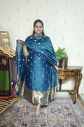 Pure Mul Elegance: Banarsi Weaving with Bandini Dupatta